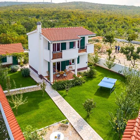 Villa Daisy *